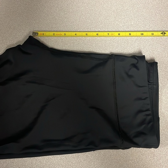 Women’s Under Armour Capri leggings - Picture 5 of 7